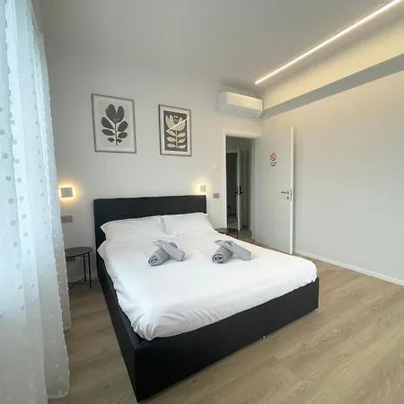 Unicumhouse Arena Stazione Porta Nuova Fiera Verona